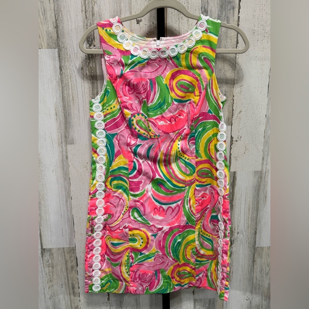 Lilly Pulitzer Mila Shift Dress in Multi All Nighter
Flamingo